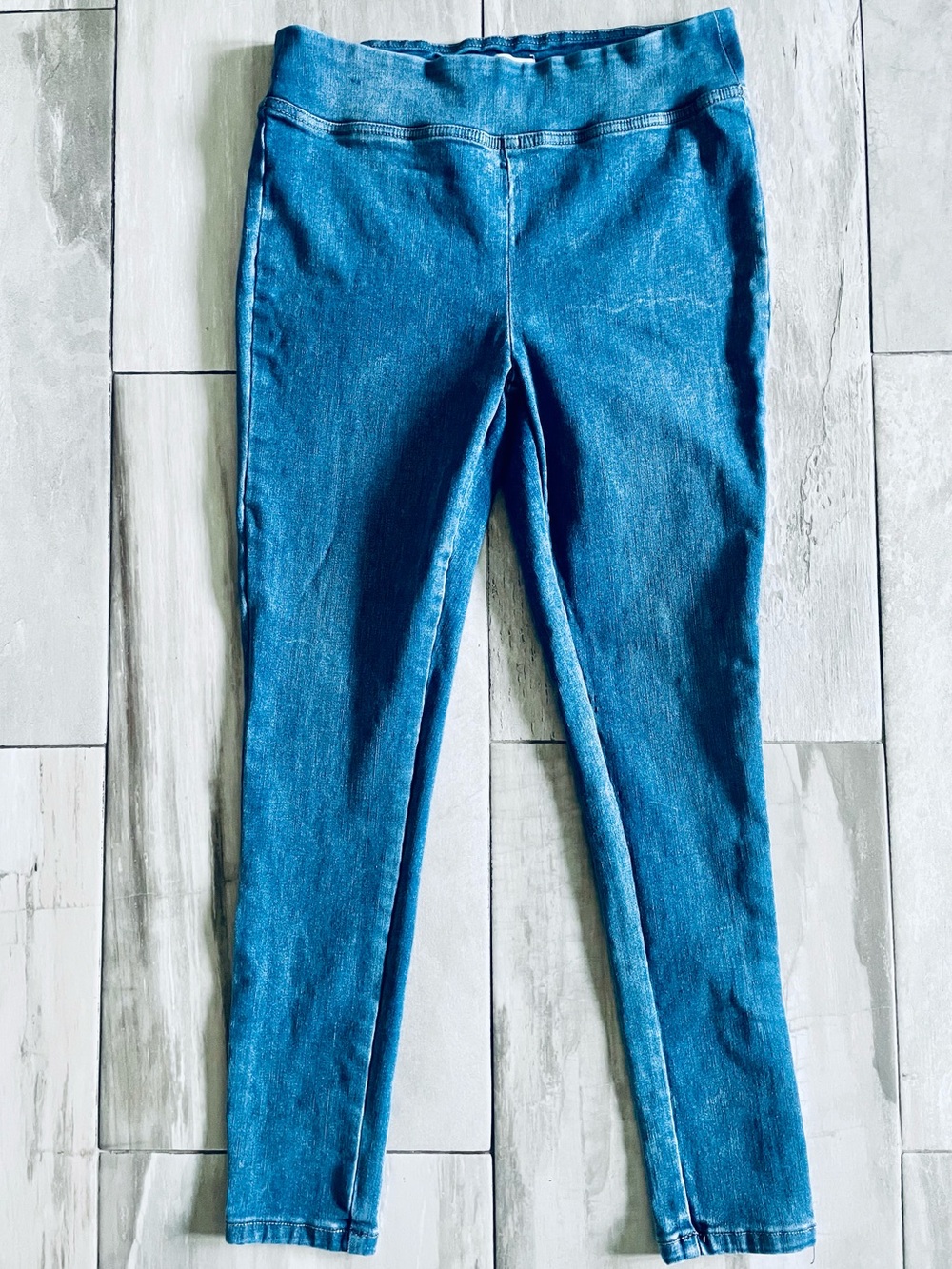 DKNY Jeans Pull-On High-Rise Denim Jeggings (L)